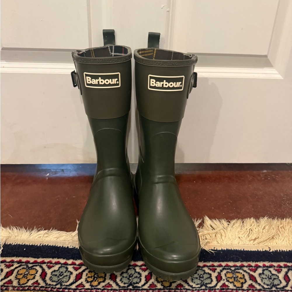 Barbour Ladies Olive Waterproof Boots